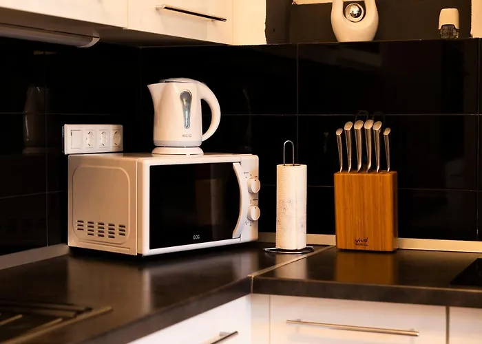 Beachfront Roko * Петрчане