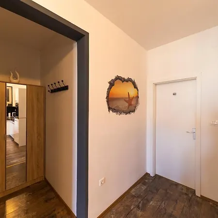 Apartment Beachfront Roko *