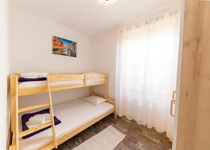 Beachfront Roko Appartement *